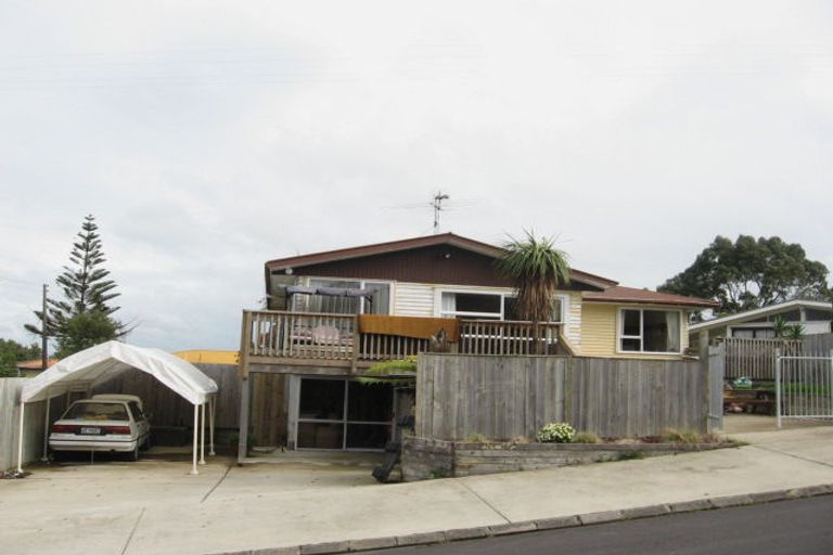 Photo of property in 6 Rosina Place, Pakuranga, Auckland, 2010