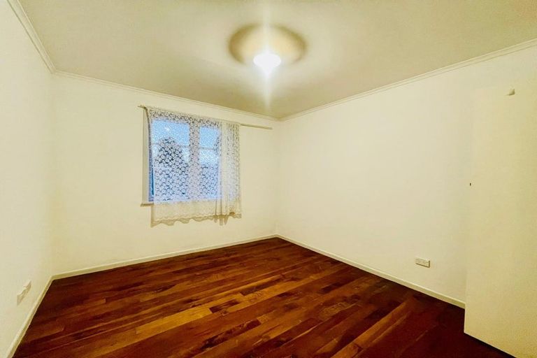 Photo of property in 44 Kirton Crescent, Manurewa, Auckland, 2102