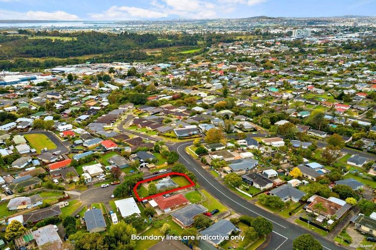 Photo of property in 2 Surman Place, Glen Eden, Auckland, 0602