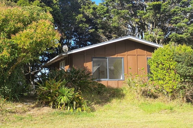 Photo of property in 558 Helmsdale Road, Waipu, 0582