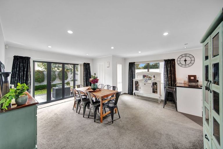 Photo of property in 79 Beach Road, Pahurehure, Papakura, 2113