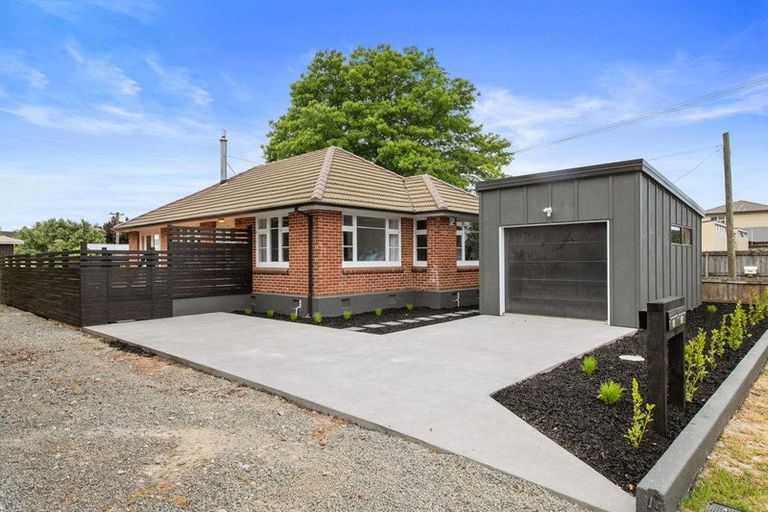 Photo of property in 24 Vagues Road, Northcote, Christchurch, 8052