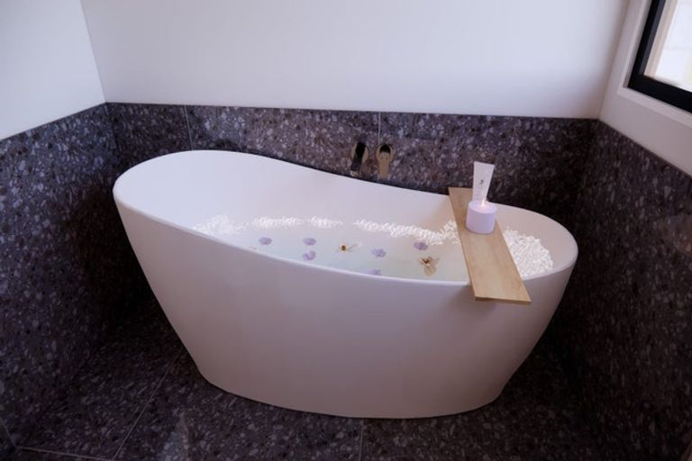 Photo of property in 47 Uatoto Road, Clarks Beach, 2122