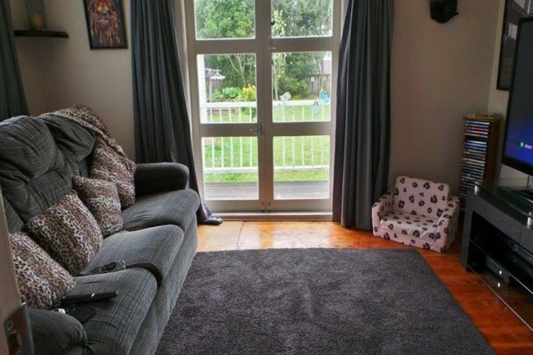 Photo of property in 3 Rutland Street, Levin, 5510