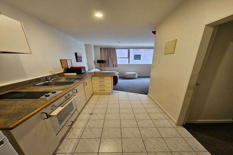 Photo of property in Regency Apartments, 2d/49 Manners Street, Te Aro, Wellington, 6011