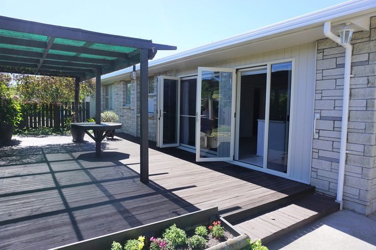 Photo of property in 76b Middle Road, Havelock North, 4130