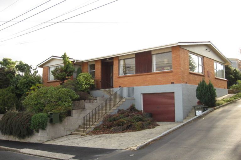 Photo of property in 27 Henry Street, Maori Hill, Dunedin, 9010