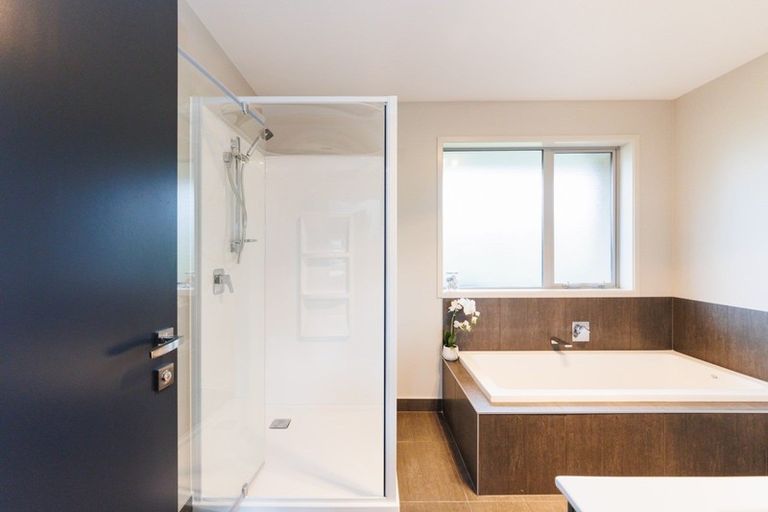 Photo of property in 7 Poplar Grove, Feilding, 4702