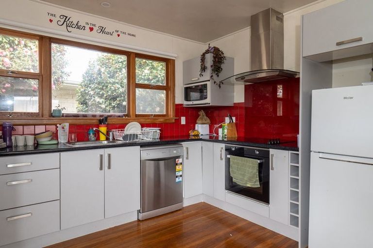 Photo of property in 37 Grove Street, Tinwald, Ashburton, 7700