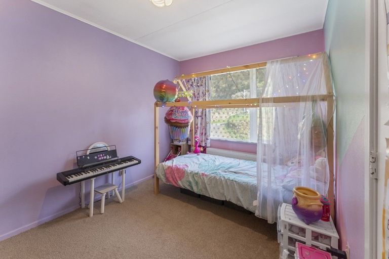 Photo of property in 30 Logie Street, Stokes Valley, Lower Hutt, 5019