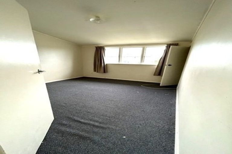 Photo of property in 27-33 Cheshire Street, Cannons Creek, Porirua, 5024