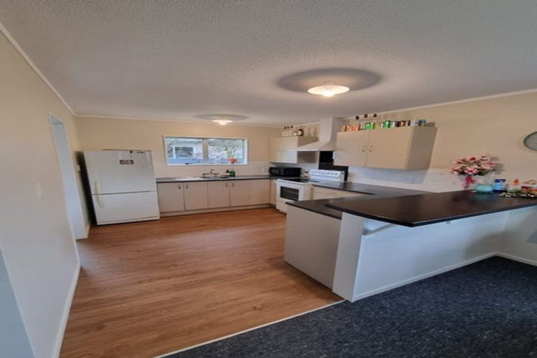 Photo of property in 17 Weymouth Grove, Wainuiomata, Lower Hutt, 5014