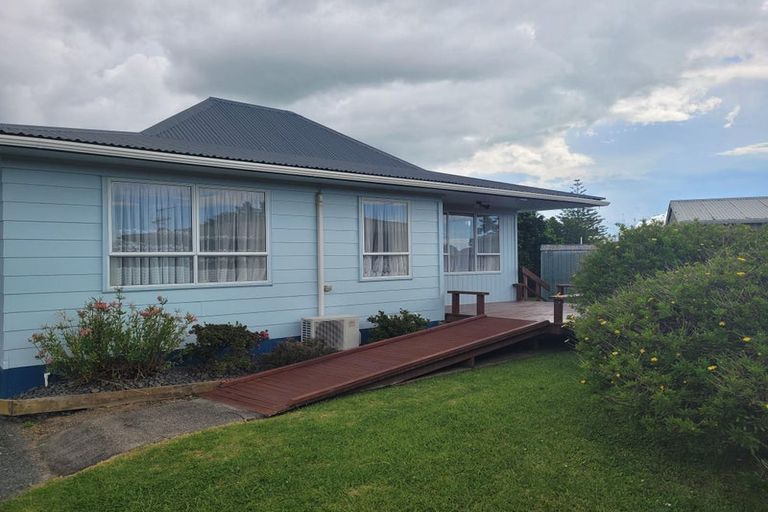 Photo of property in 15b Farnworth Crescent, Whakatane, 3120