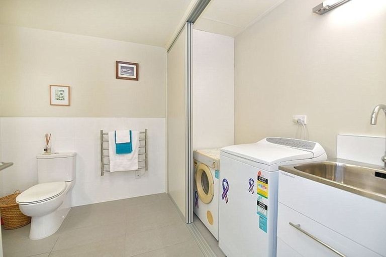 Photo of property in 59 Parkside Drive, Orewa, 0931