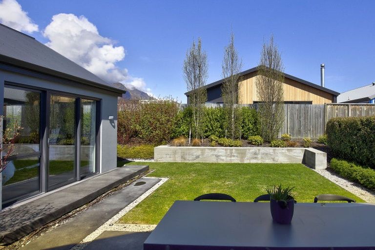 Photo of property in 45 Jack Hanley Drive, Jacks Point, Queenstown, 9371
