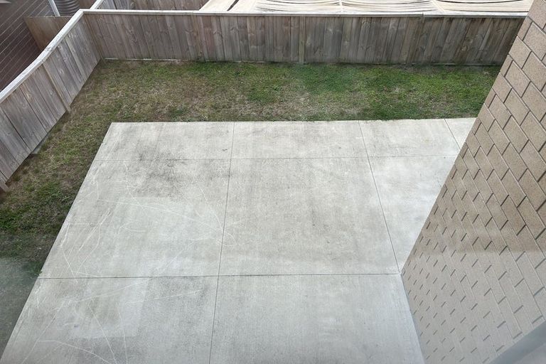 Photo of property in 7b Yeoman Place, Howick, Auckland, 2014