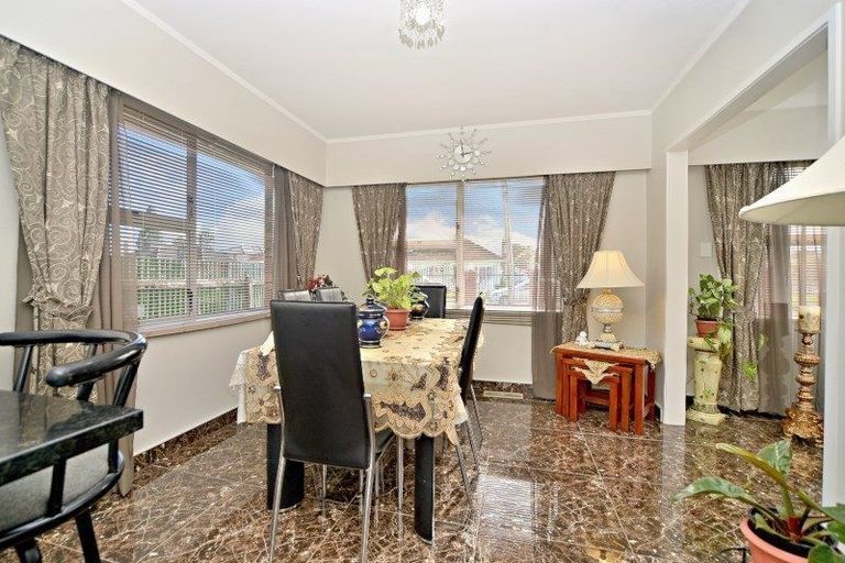 Photo of property in 4 Regent Street, Papatoetoe, Auckland, 2025