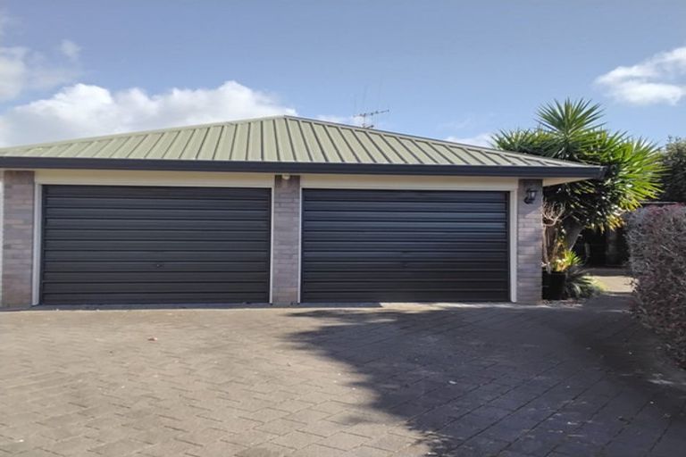 Photo of property in 11 Links View Drive, Omokoroa, 3114