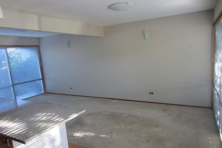 Photo of property in 43 Matai Road, Raumati South, Paraparaumu, 5032