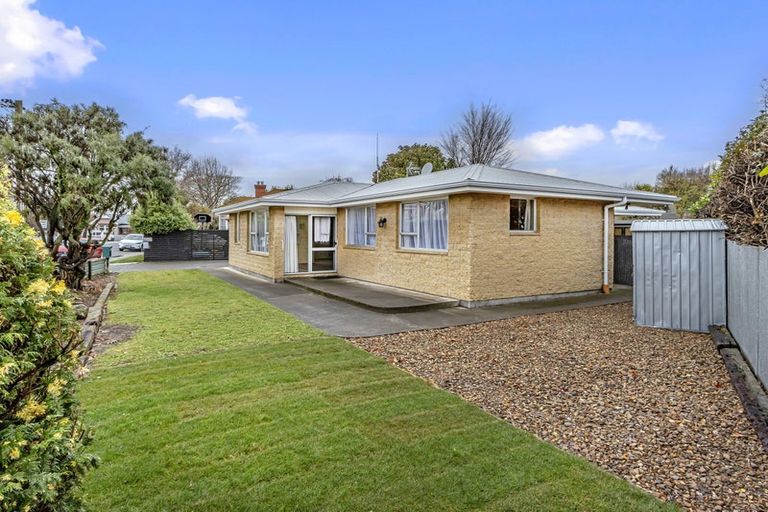 Photo of property in 2/40 Aylmer Street, Somerfield, Christchurch, 8024