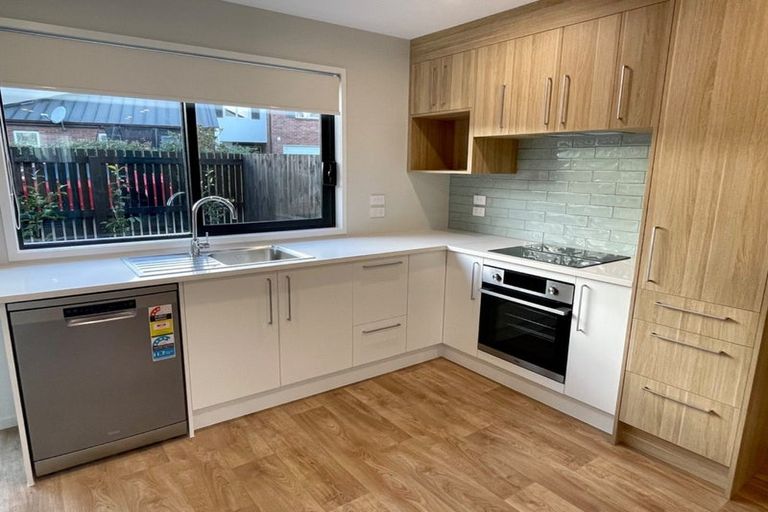 Photo of property in 9 Tima Lane, Mangere Bridge, Auckland, 2022