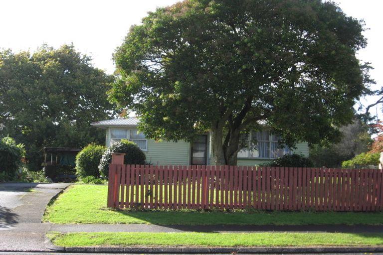 Photo of property in 11 Antrim Crescent, Otara, Auckland, 2023
