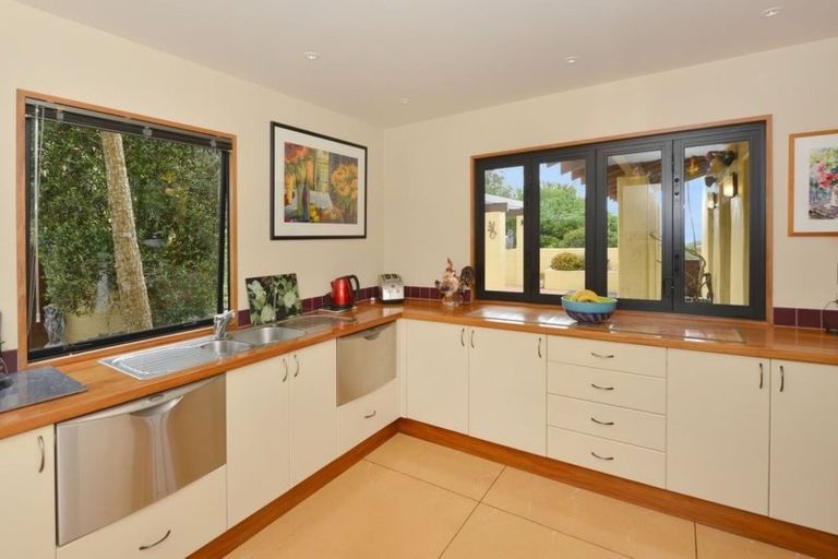 Photo of property in 15 Kanehiana Drive, Te Kamo, Kamo, 0185