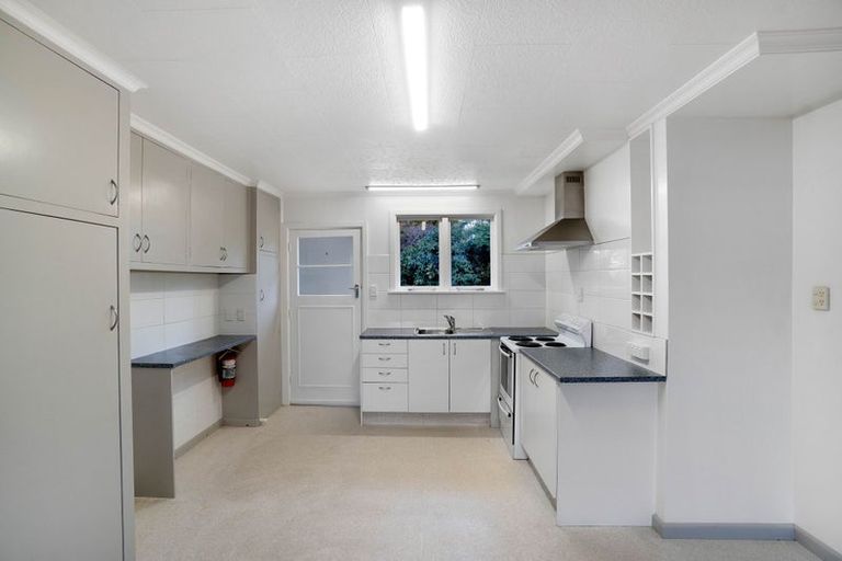 Photo of property in 112a Totara Street, Riccarton, Christchurch, 8041