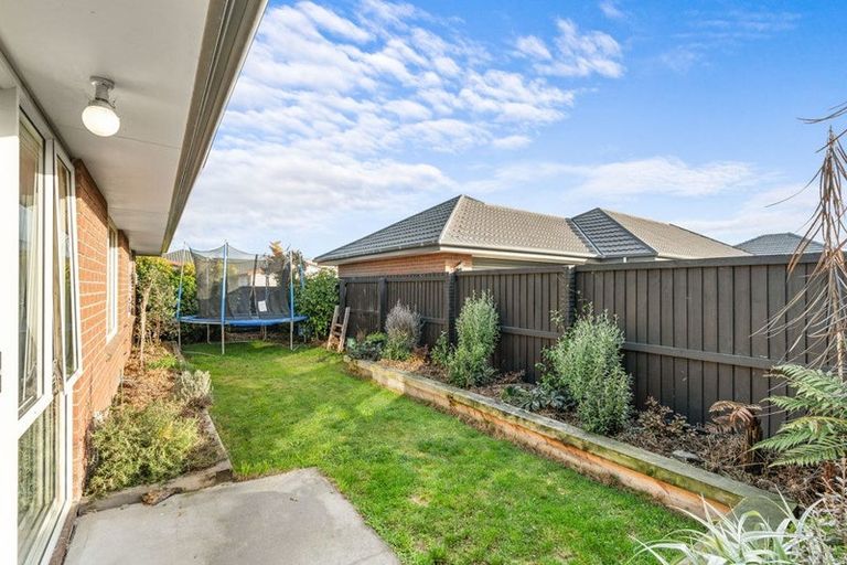 Photo of property in 3/76 Gilberthorpes Road, Hei Hei, Christchurch, 8042