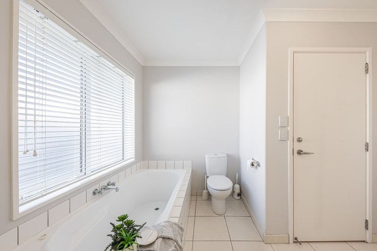 Photo of property in 57 Westpark Drive, Burnside, Christchurch, 8053