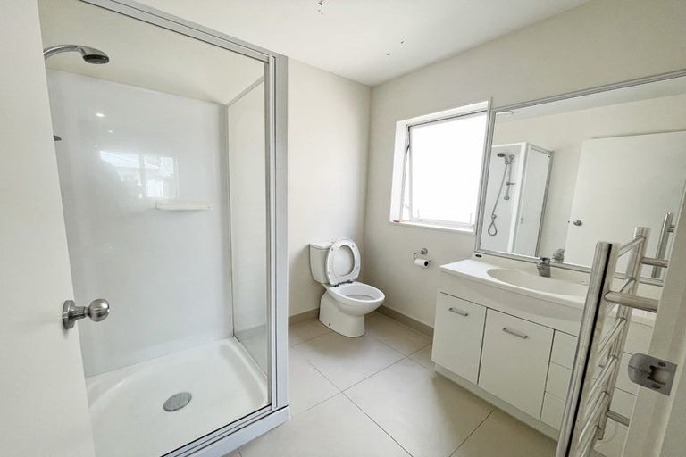 Photo of property in 3 Pipipi Crescent, Takanini, 2112