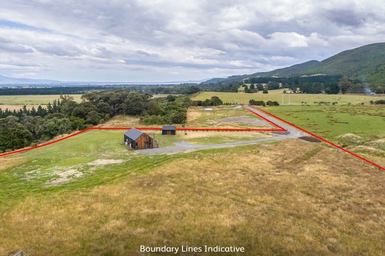 Photo of property in 26 Bucks Road, Tauwharenikau, Featherston, 5773
