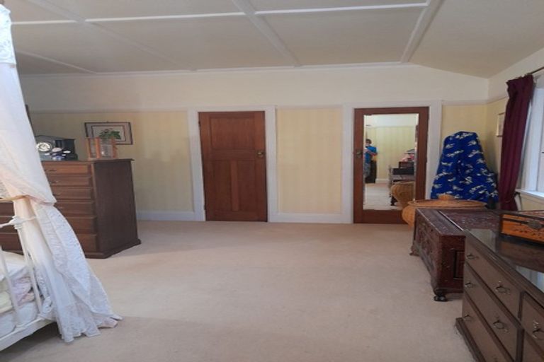 Photo of property in 7 Calico Line, Marton, 4710