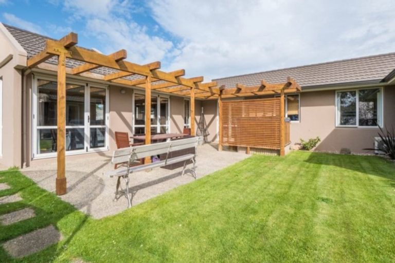 Photo of property in 37 Duxford Crescent, Fairfield, Dunedin, 9018