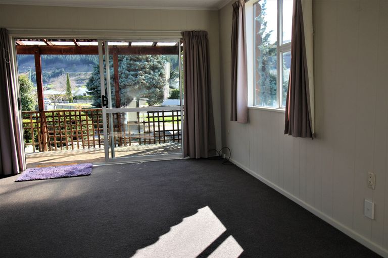 Photo of property in 127 Hazlett Street, Clyde, 9330