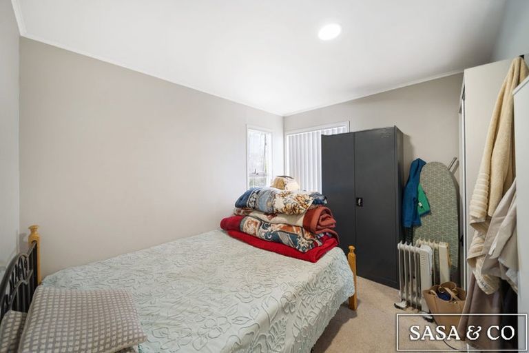 Photo of property in 3 Ilford Crescent, Mangere, Auckland, 2022