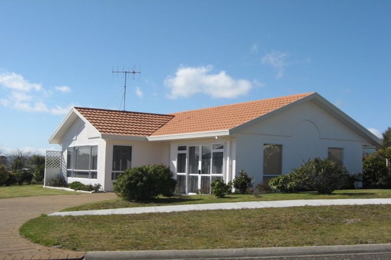 Photo of property in 21 Rowena Crescent, Motuoapa, Turangi, 3382