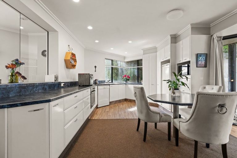 Photo of property in 184 Gladstone Road, Dalmore, Dunedin, 9010