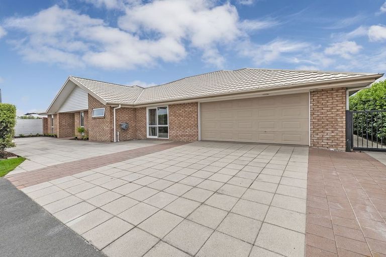 Photo of property in 44 Beaumont Drive, Rolleston, 7614