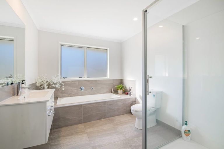 Photo of property in 13 Downer Access Road, Kaukapakapa, 0873