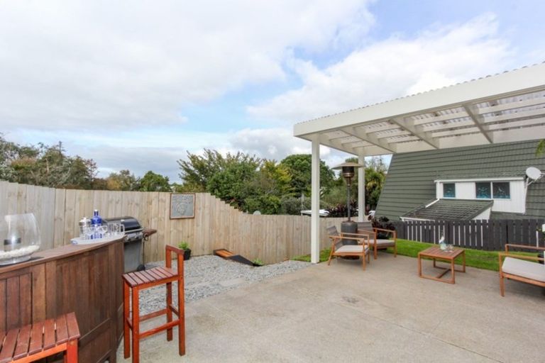 Photo of property in 10 Antonia Place, Bell Block, New Plymouth, 4312