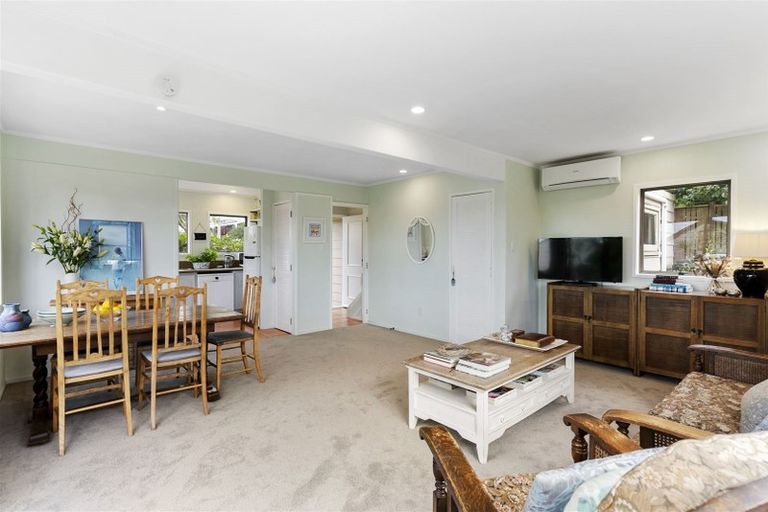 Photo of property in 4/15 Roseberry Avenue, Birkenhead, Auckland, 0626