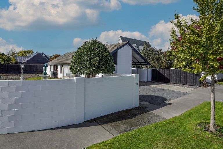 Photo of property in 18 Poynder Avenue, Merivale, Christchurch, 8014