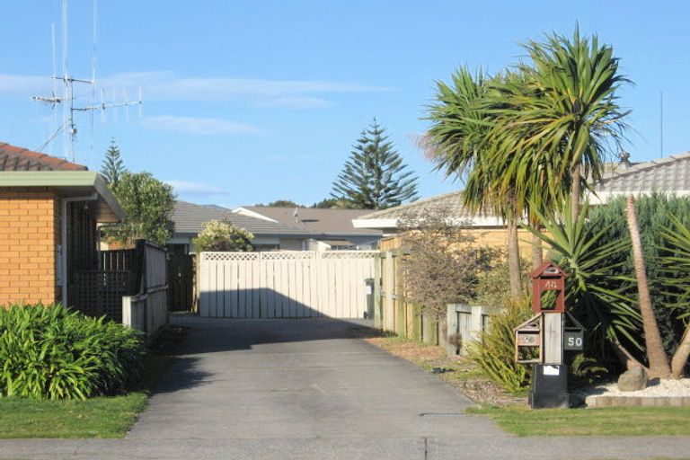 Photo of property in 46 Pacific View Road, Papamoa Beach, Papamoa, 3118
