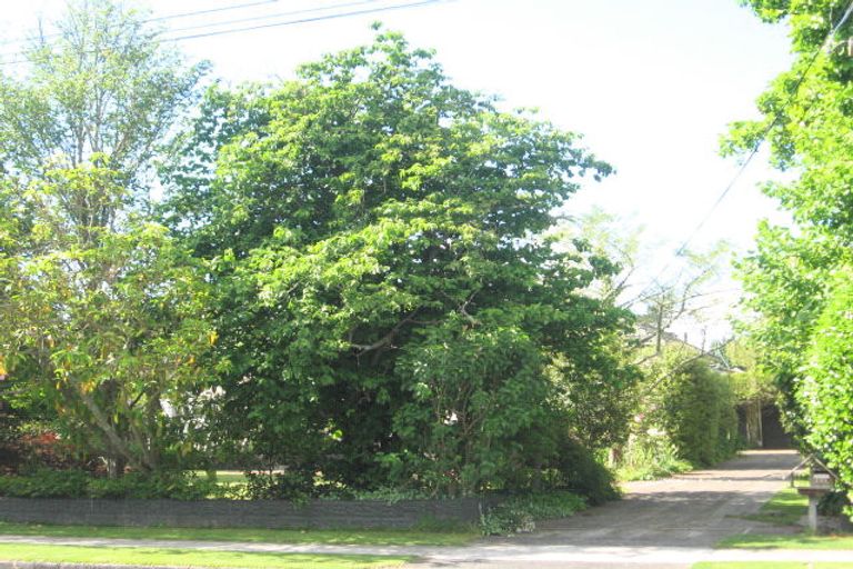 Photo of property in 121 Williams Street, Cambridge, 3434