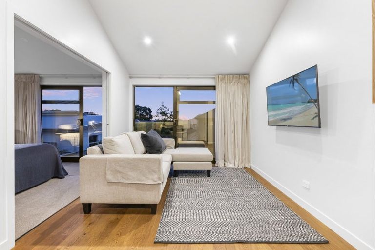 Photo of property in 5a Allison Avenue, Mount Maunganui, 3116