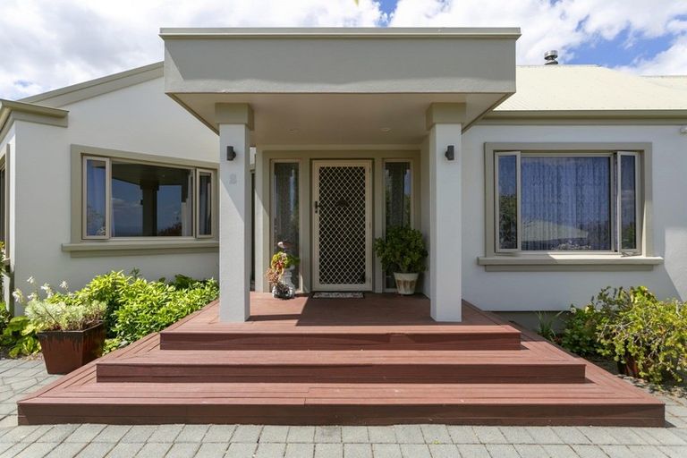 Photo of property in 2 Vaucluse Drive, Nukuhau, Taupo, 3330