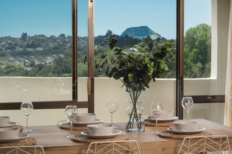 Photo of property in 185 Cambridge Road, Bethlehem, Tauranga, 3110