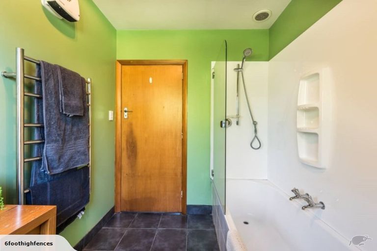 Photo of property in 33 Roker Street, Somerfield, Christchurch, 8024