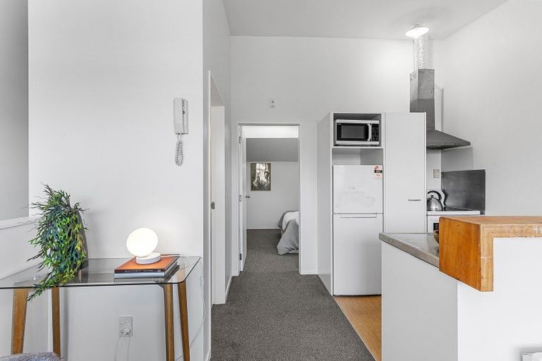 Photo of property in 11/5 Hopper Street, Mount Cook, Wellington, 6011